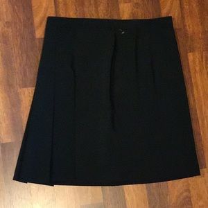 LAUNDRY BRAND ~ Size 6 ~ New W/Out Tags! Black A-Line Skirt with Sexy Side Slit!